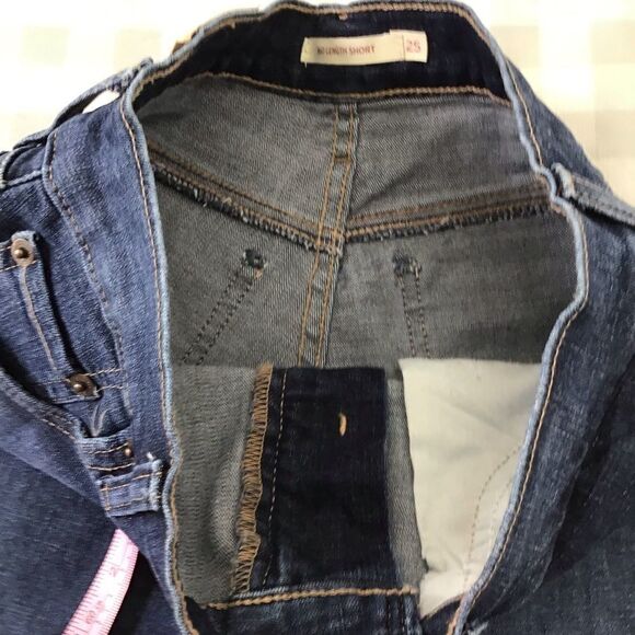Levi’s mid length shorts jorts denim jeans medium/high rise waist dark blue 25 - Picture 5 of 9